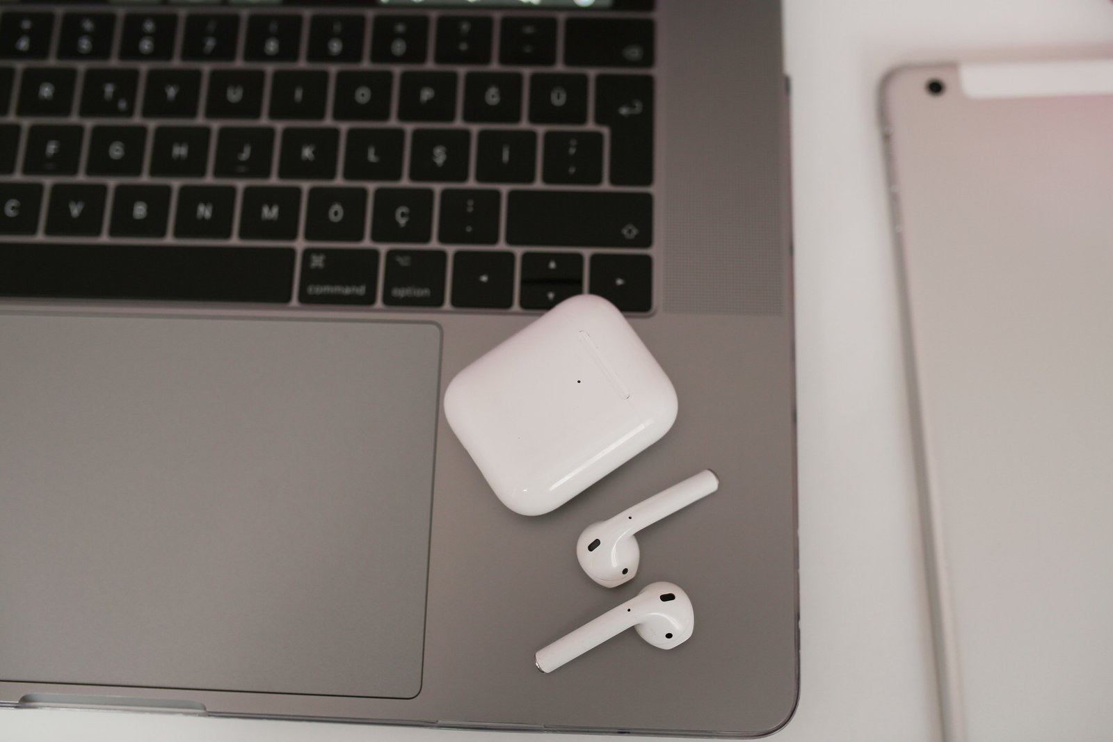 Laptop and external storage used to back up files before migration